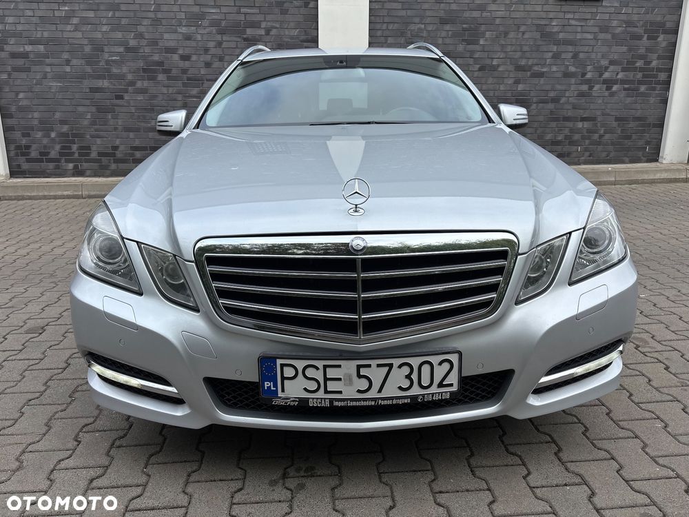 Mercedes-Benz Klasa E - 9