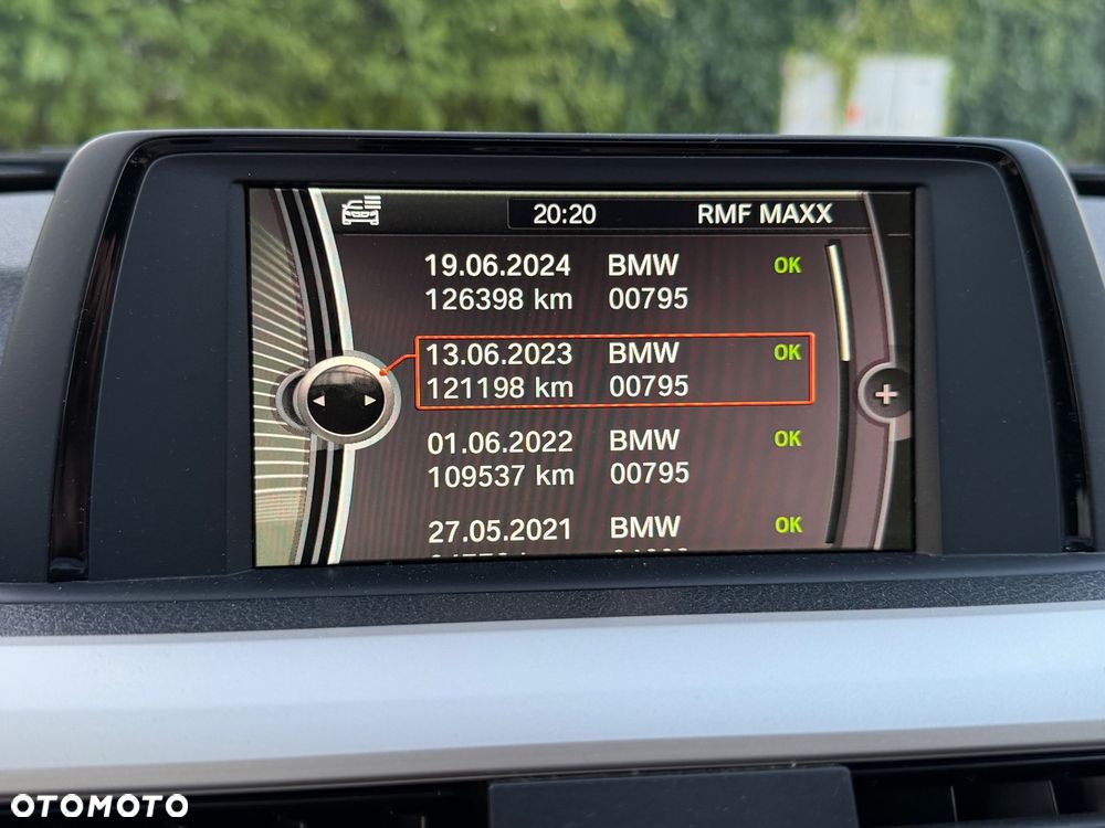 BMW Seria 3 316i - 19
