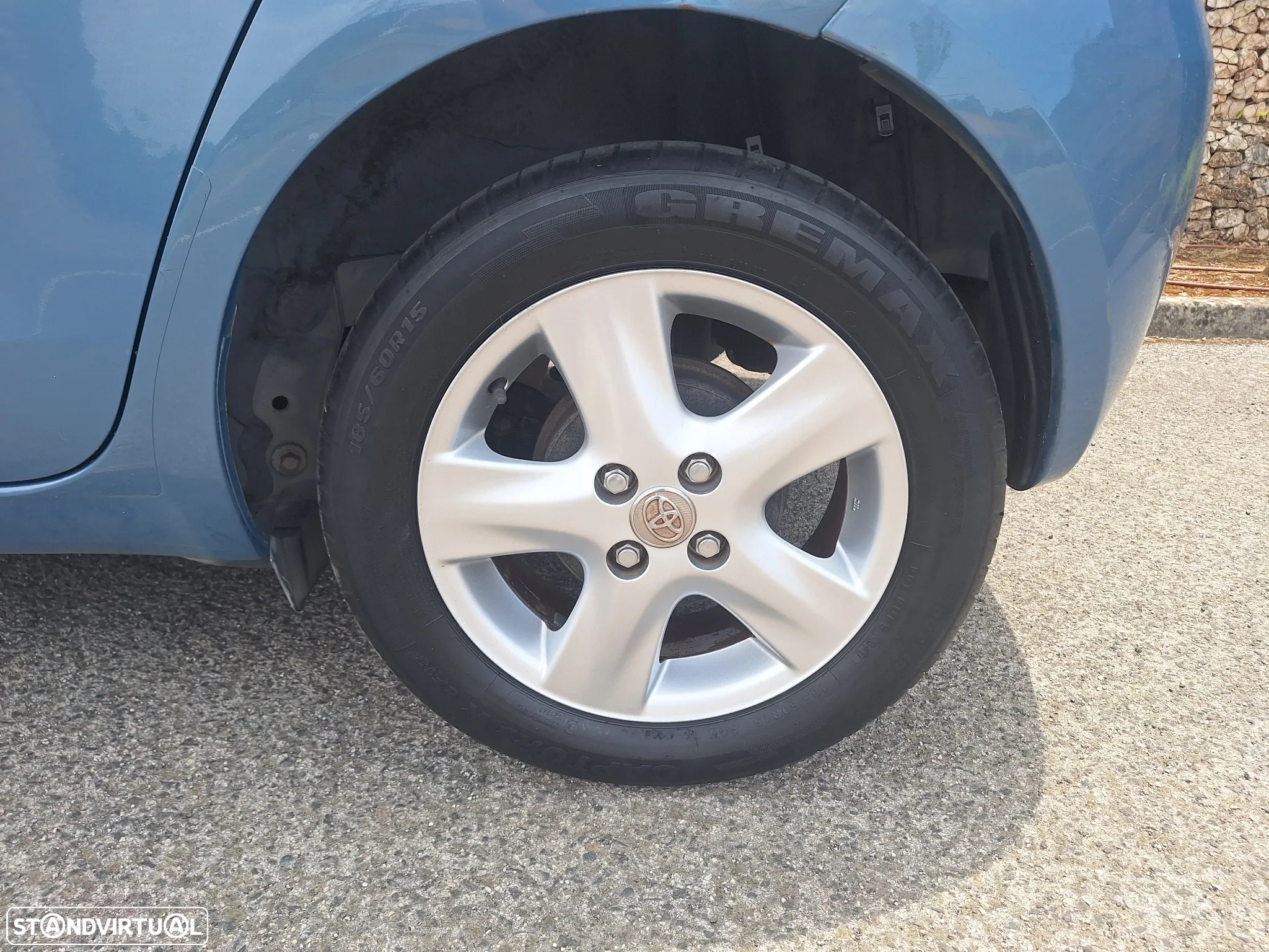 Toyota Yaris 1.0 VVT-i Sol High Pack MMT - 17