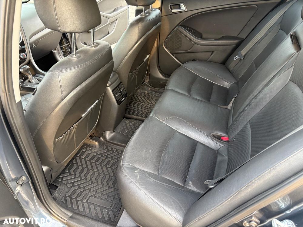 Kia Optima - 6