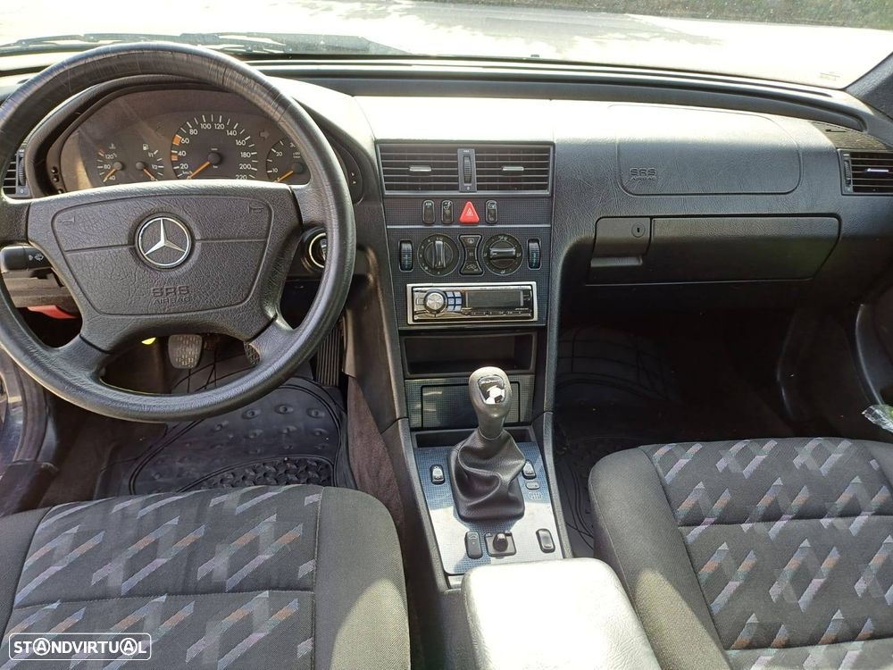 Mercedes-Benz C 220 CDI Elegance - 5