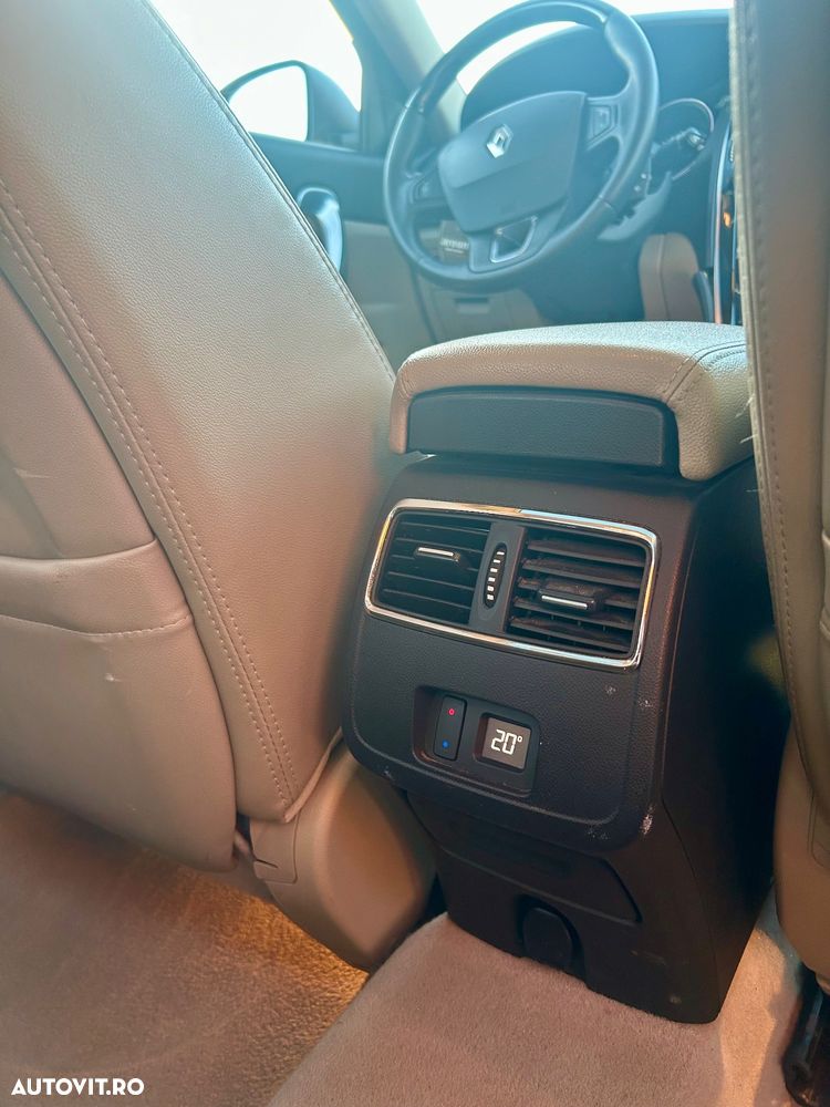 Renault Latitude 2.0 dCi Initiale Aut. - 18