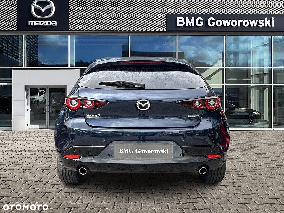 Mazda 3 - 8