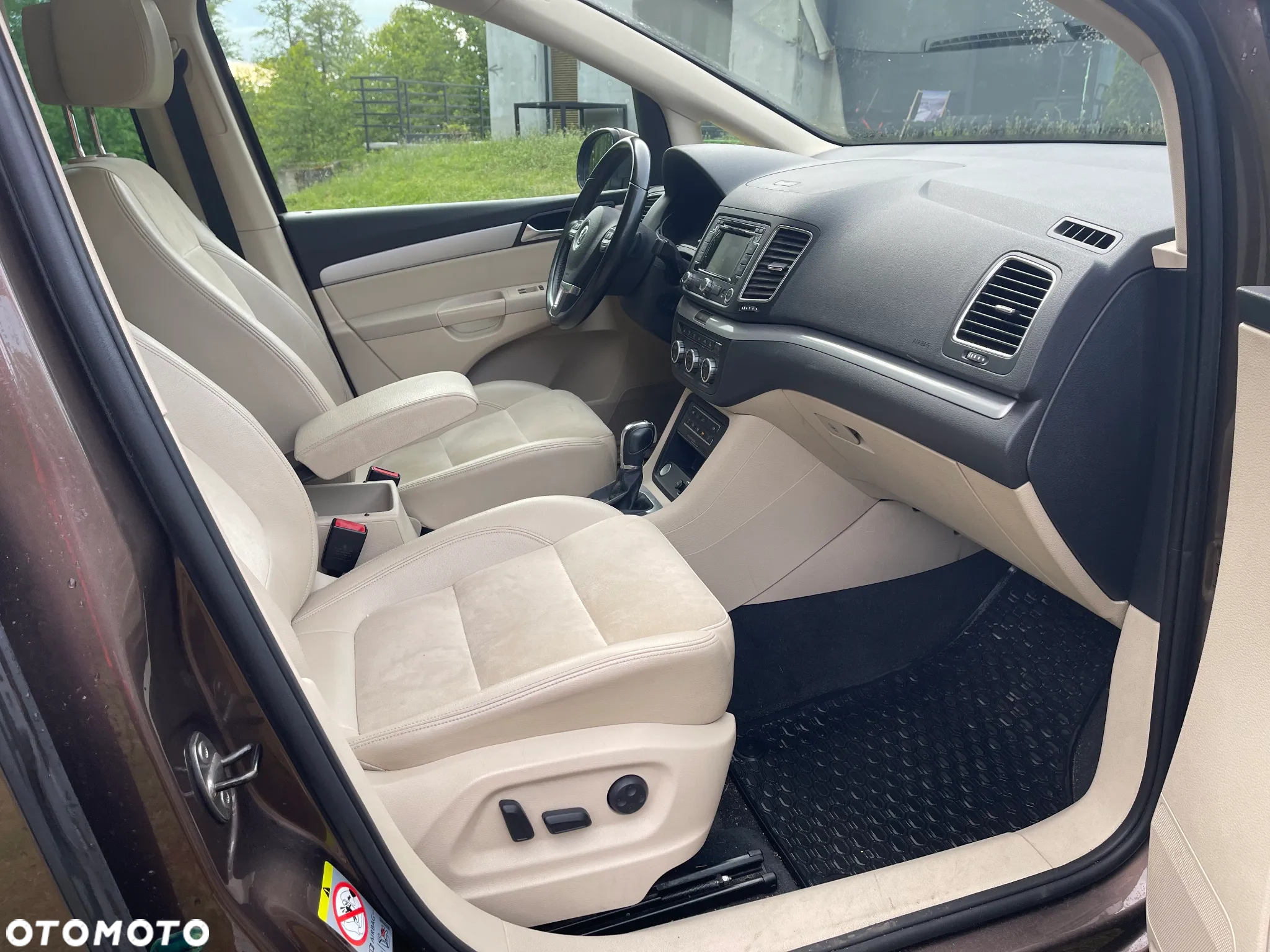 Volkswagen Sharan 2.0 TDI Highline DSG - 11