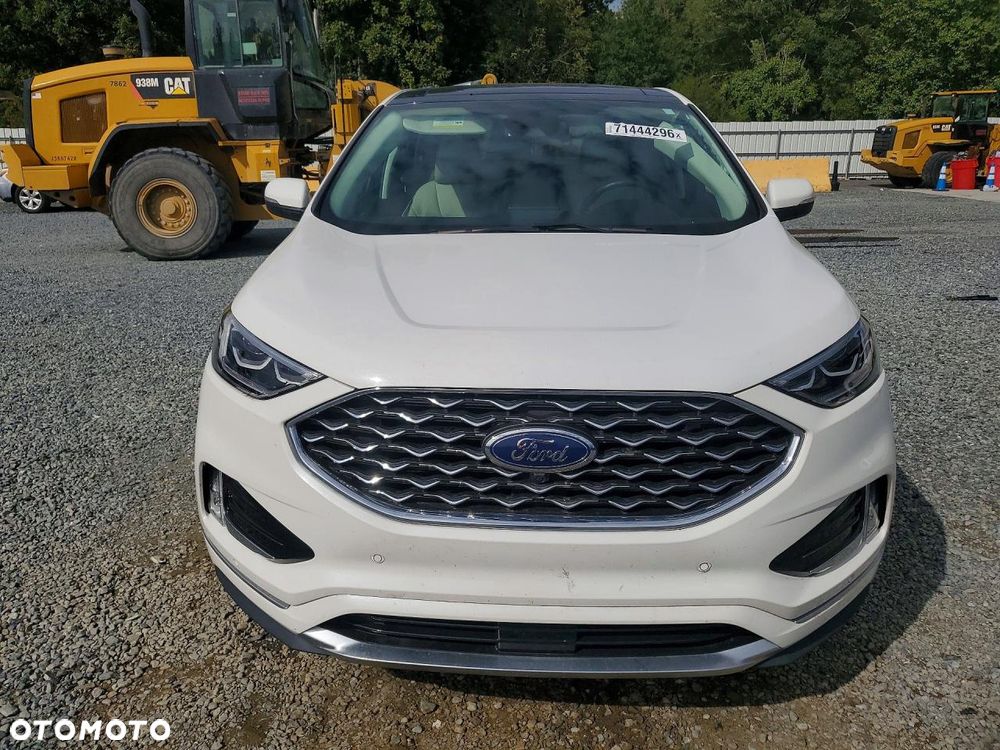 Ford Edge - 6