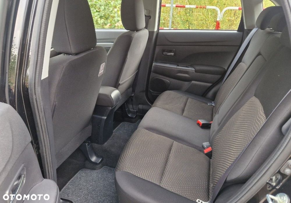Mitsubishi ASX - 23