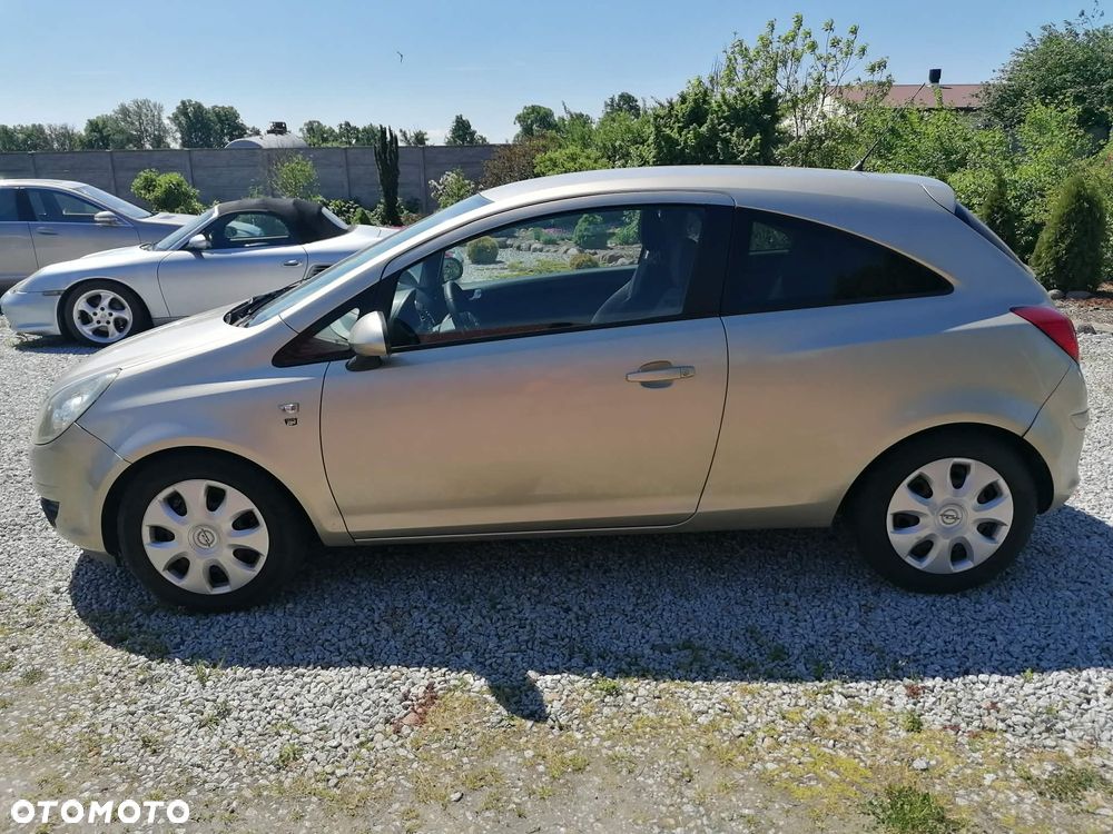 Opel Corsa 1.4 16V Edition 111 Jahre - 11
