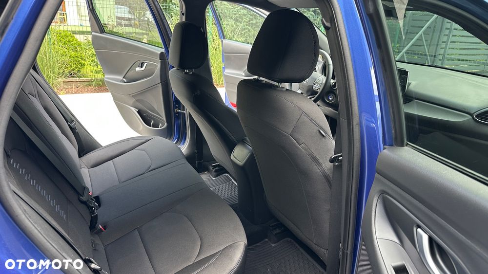 Hyundai i30 1.6 CRDi BlueDrive Premium DCT - 14