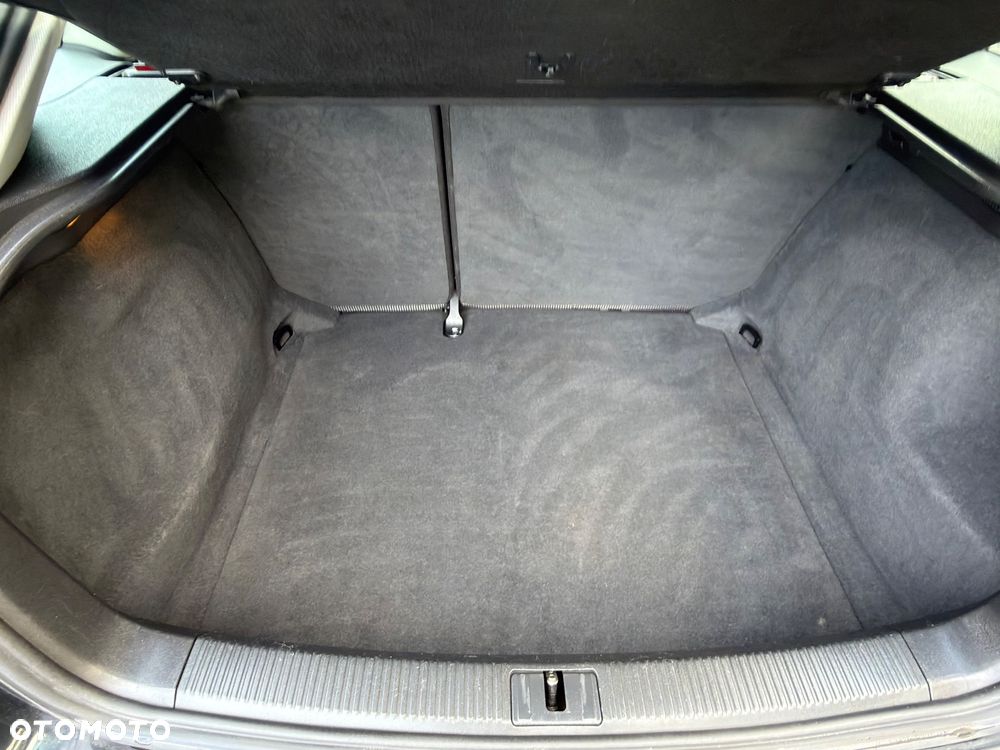Audi A3 Sportback 1.4 TFSI Attraction - 8
