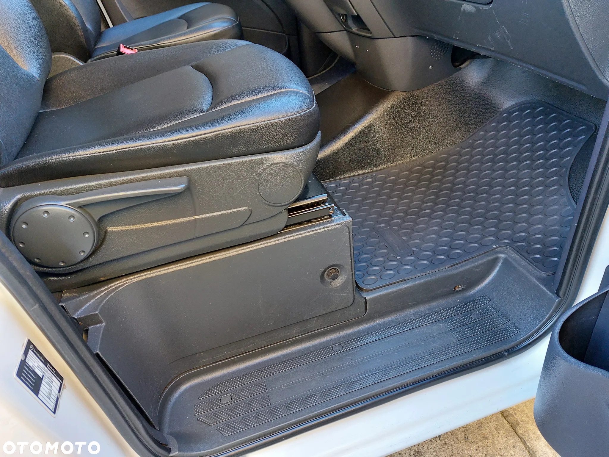 Mercedes-Benz Vito - 7