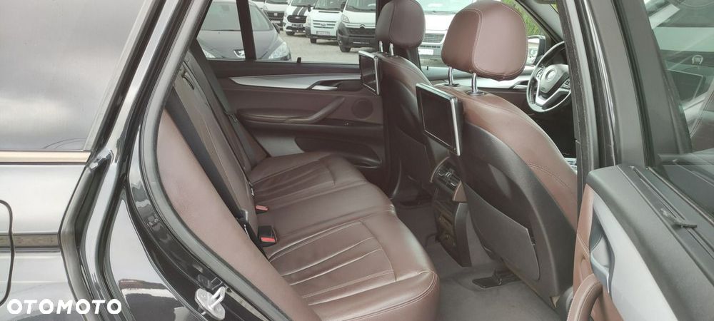 BMW X5 sDrive25d Sport-Aut - 24