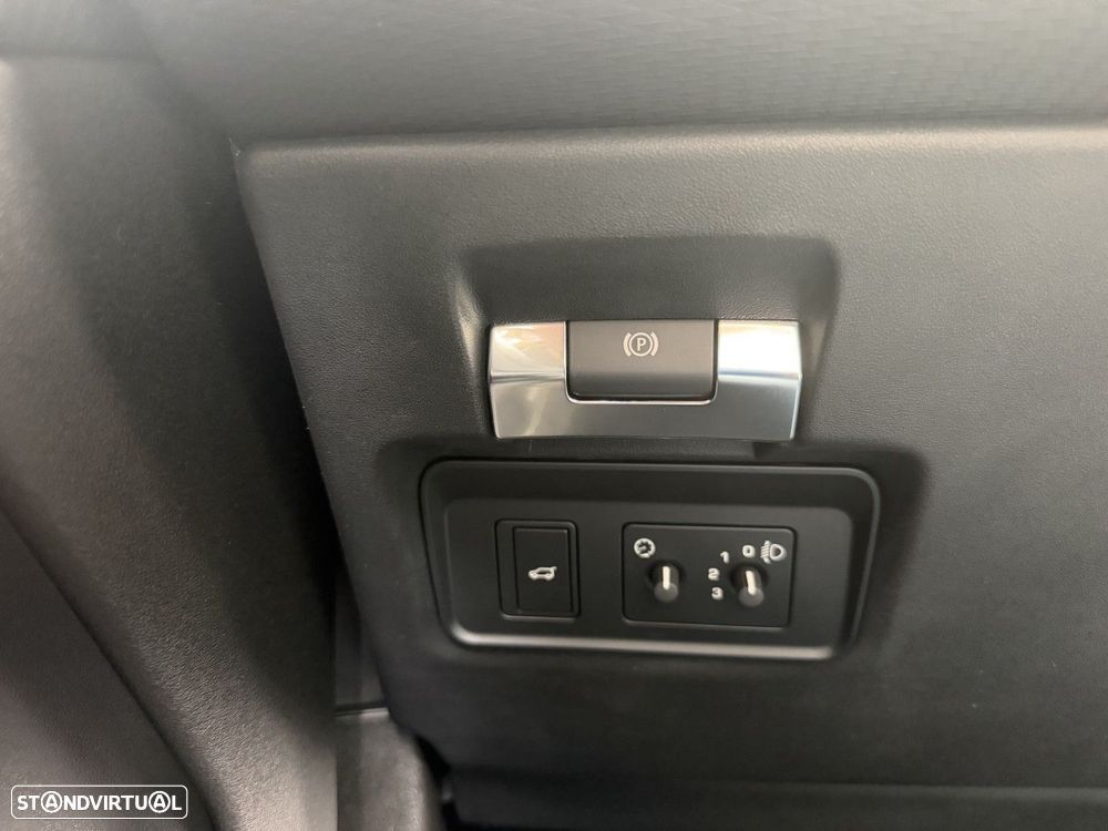 Land Rover Range Rover Evoque 1.5 P160 R-Dynamic S Auto - 28