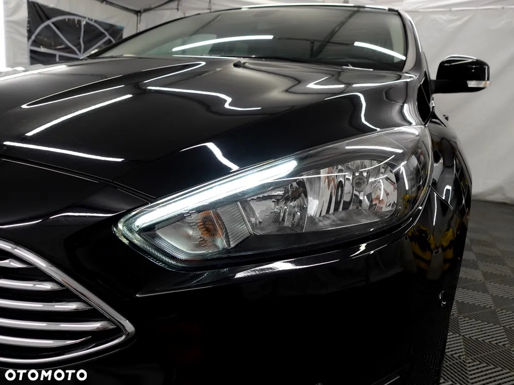 Ford Focus 1.5 EcoBoost Titanium - 30
