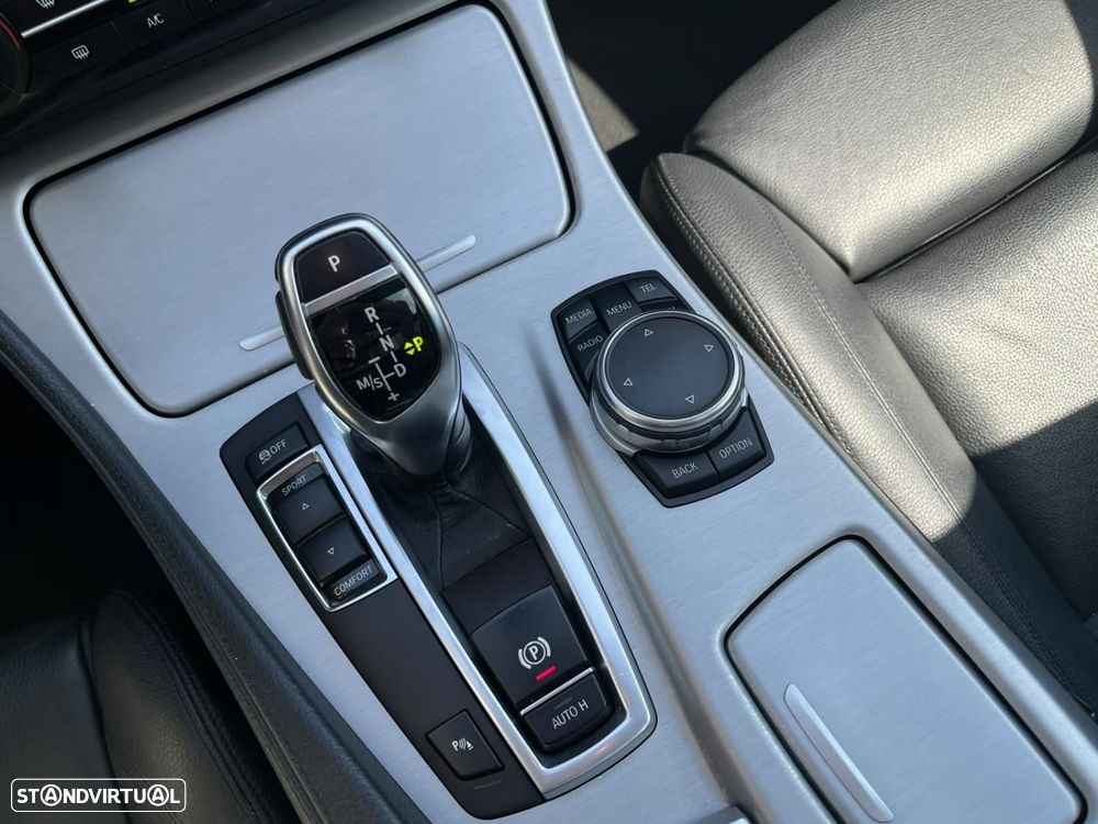 BMW 525 d Pack M Auto - 13