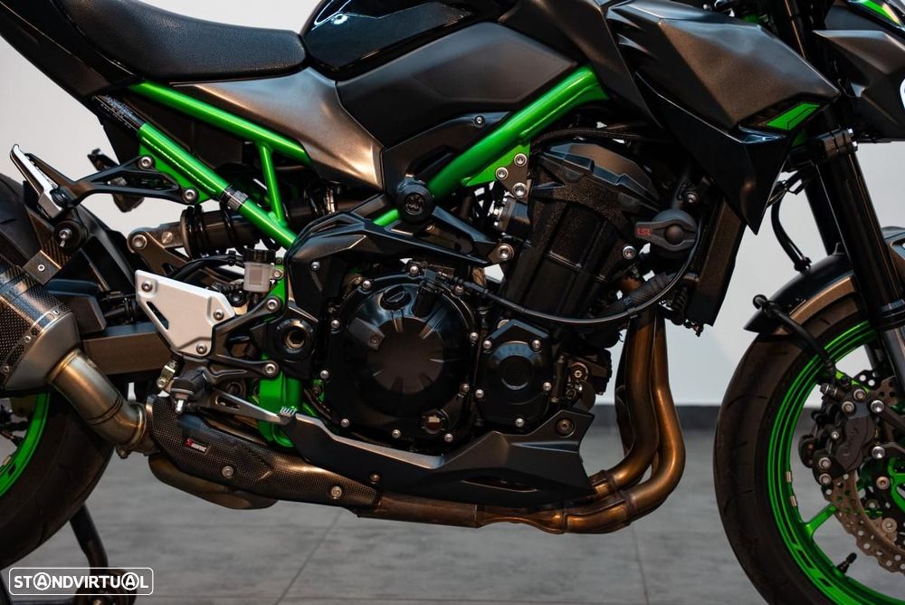 Kawasaki Z 900 PERFORMANCE - 12