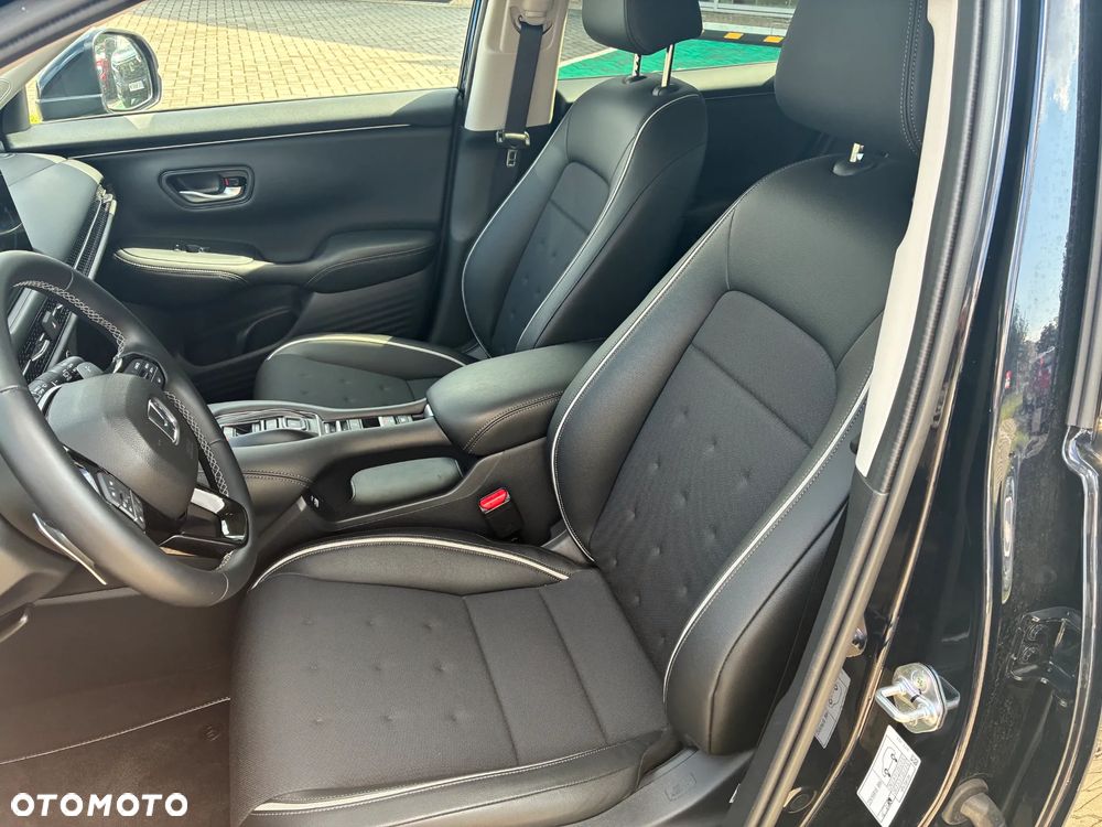 Honda ZR-V 2.0 i-MMD HEV Sport BSI/CTM 2WD CVT - 29