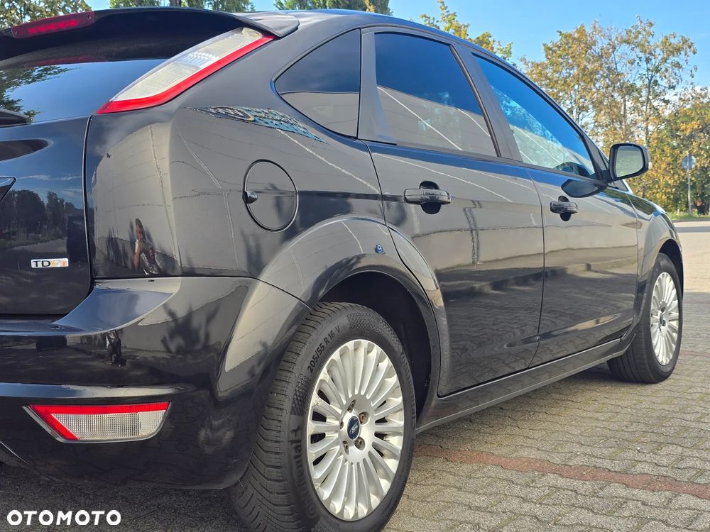 Ford Focus 2.0 TDCi DPF Titanium - 15