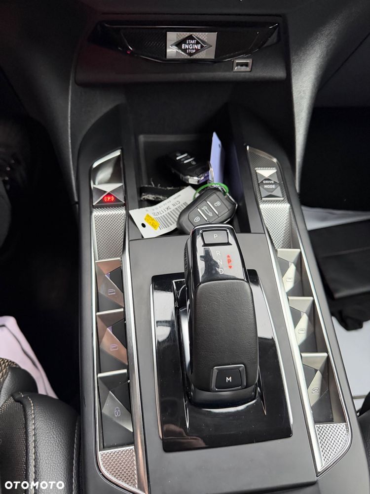 DS Automobiles DS 3 Crossback - 16