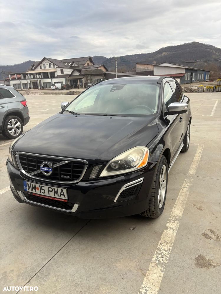 Volvo XC 60 D5 AWD A6 Basic - 1