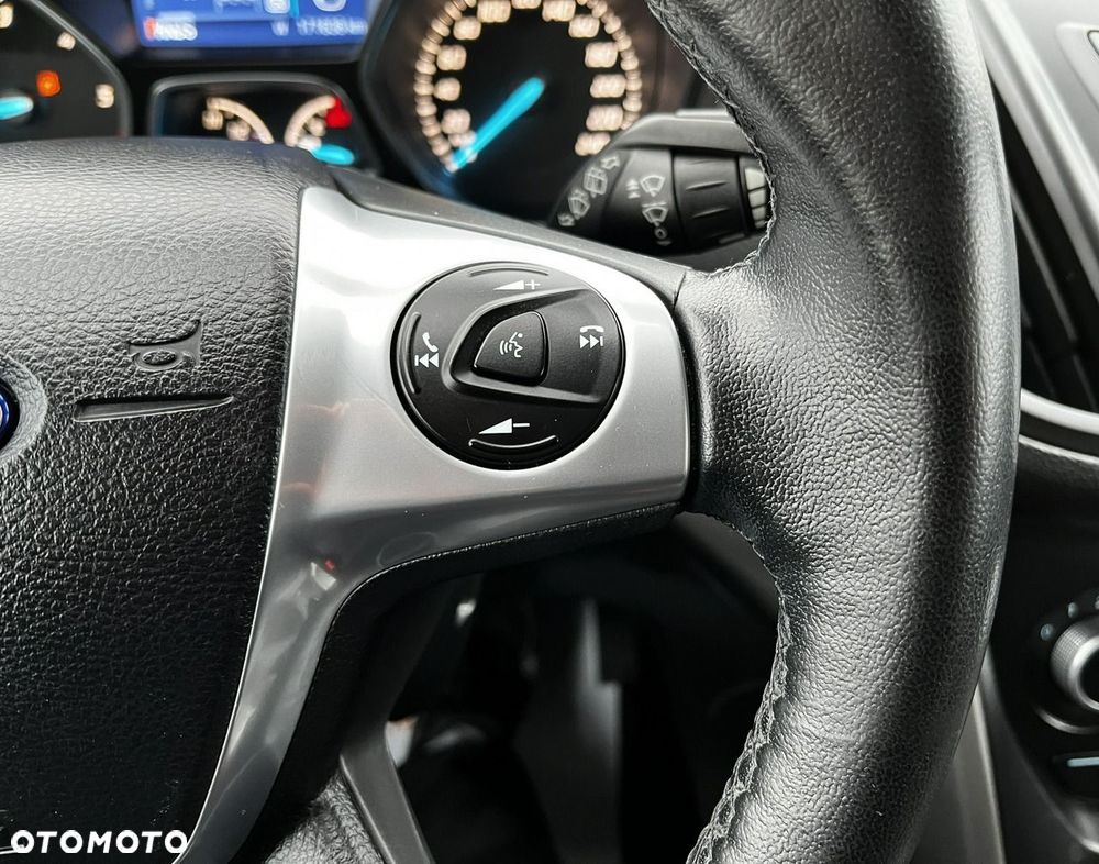 Ford Kuga 2.0 TDCi 4WD Titanium - 19