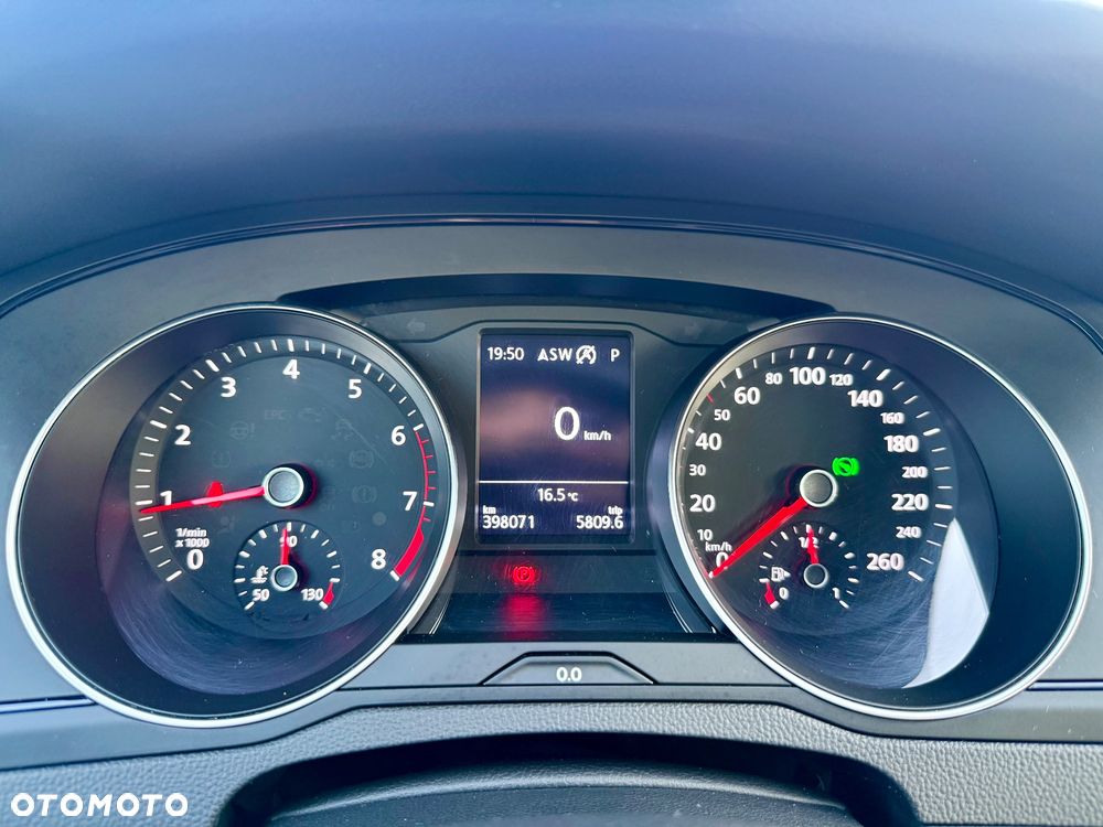 Volkswagen Passat 1.5 TSI EVO Comfortline DSG - 32