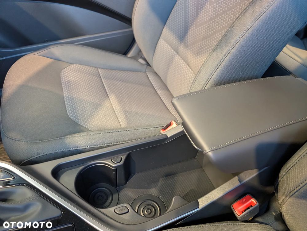 Kia Niro 1.6 GDI Hybrid M - 13