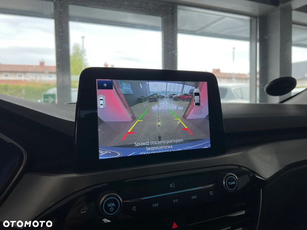 Ford Kuga 2.0 EcoBlue AWD Titanium X - 33