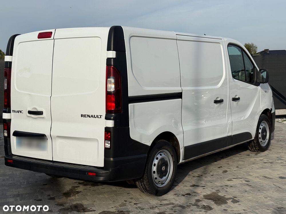 Renault TRAFIC - 4
