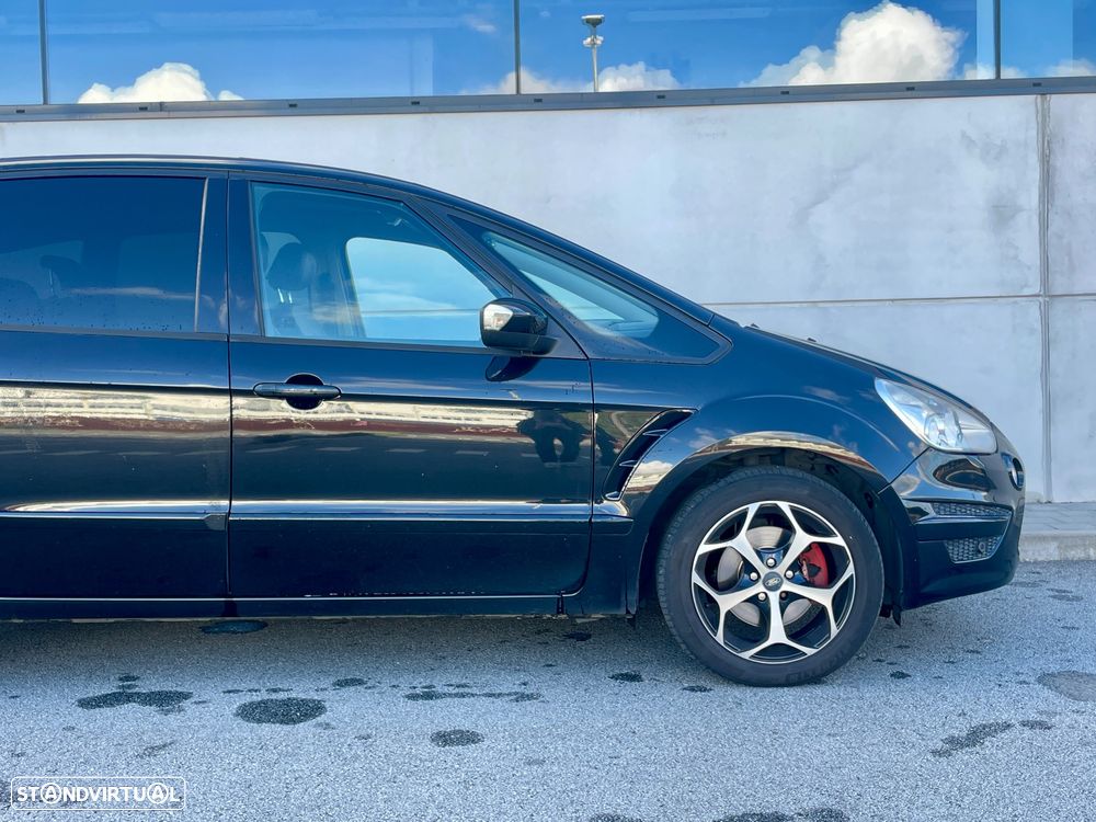 Ford S-Max 2.0 TDCi Titanium 7L 139g - 4