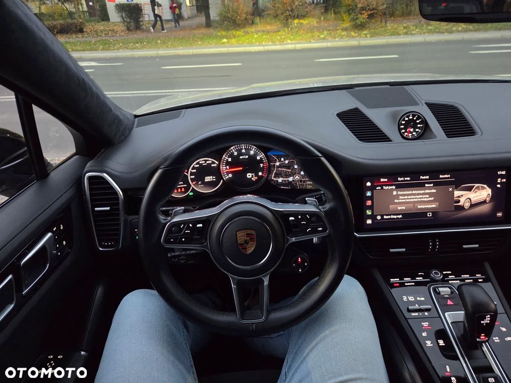 Porsche Cayenne GTS - 26