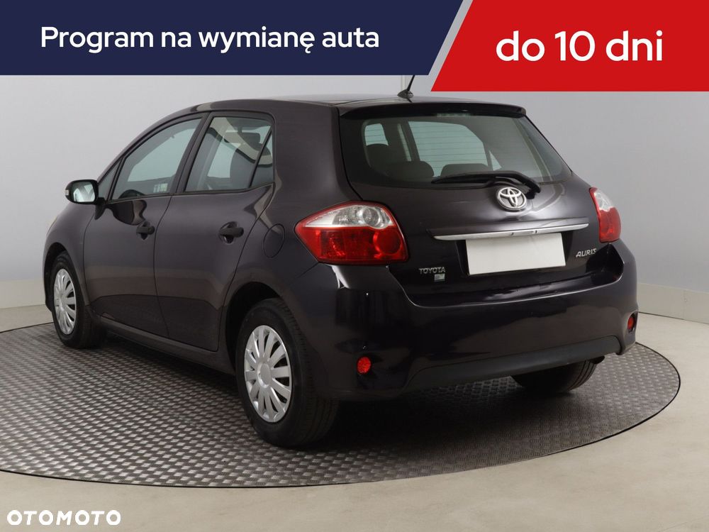 Toyota Auris - 6