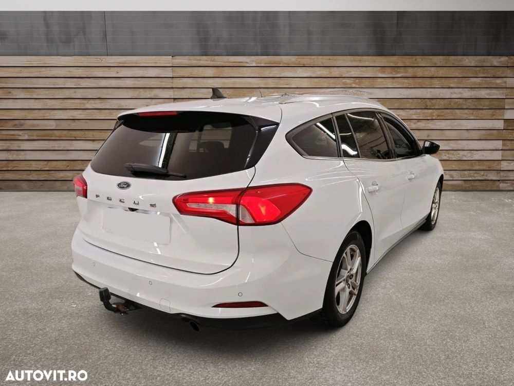 Ford Focus 1.0 EcoBoost Start-Stopp-System Trend - 4