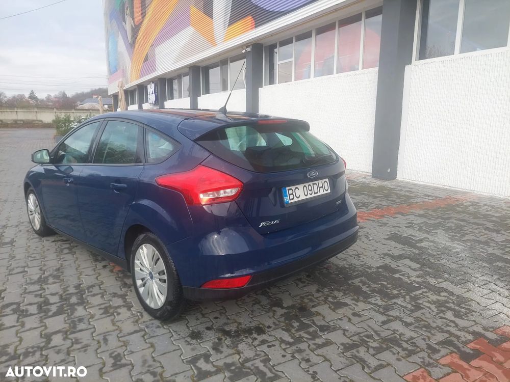 Ford Focus - 4