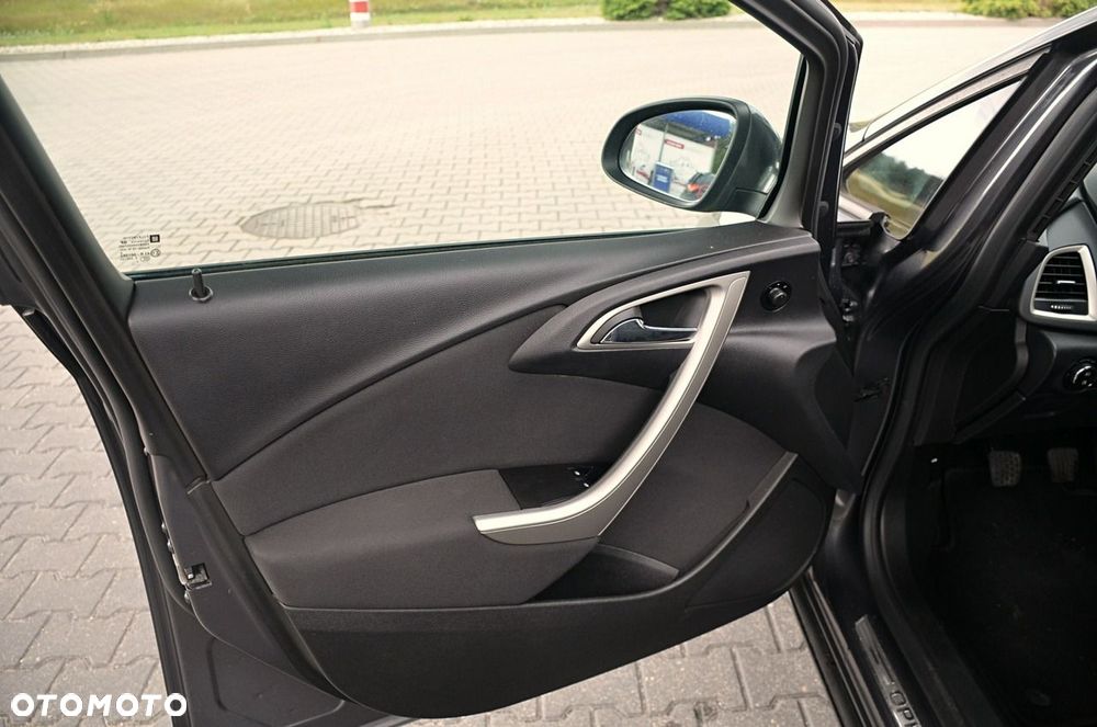 Opel Astra - 14