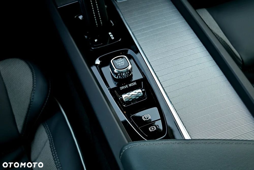 Volvo V60 B4 B Geartronic RDesign - 23