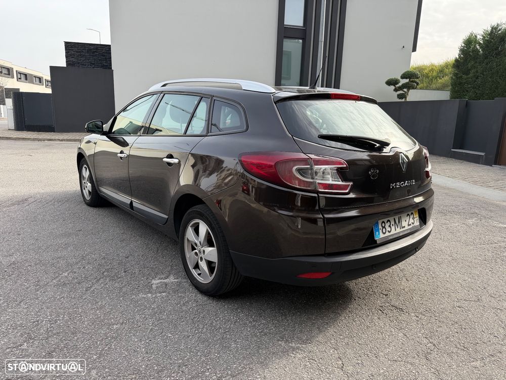 Renault Mégane Sport Tourer 1.5 dCi Confort - 4