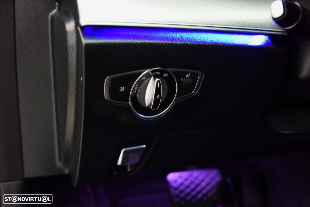 Mercedes-Benz E 220 d Avantgarde - 13
