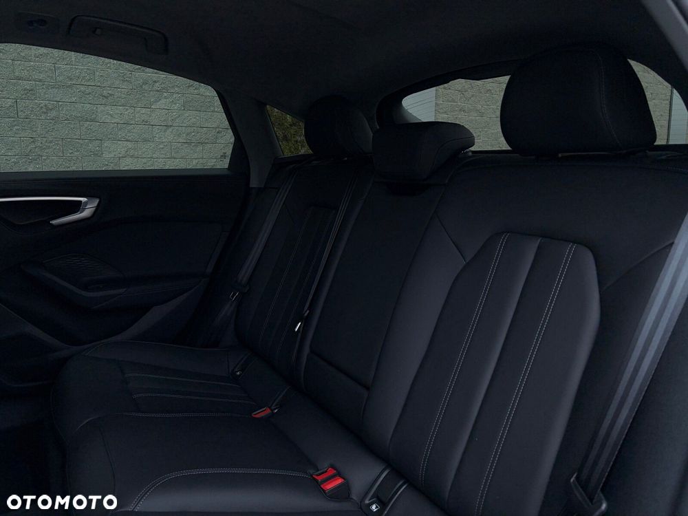 Audi A5 Limousine - 23