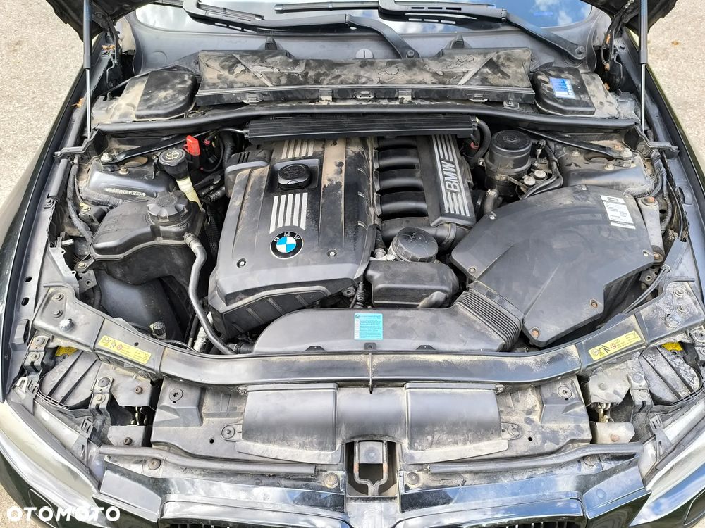 BMW Seria 3 - 16