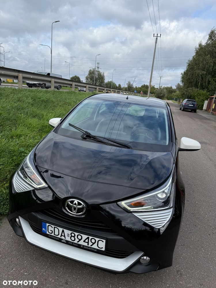Toyota Aygo x-play - 12