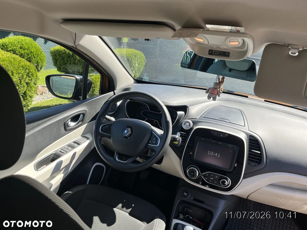 Renault Captur 0.9 Energy TCe Life EU6 - 15
