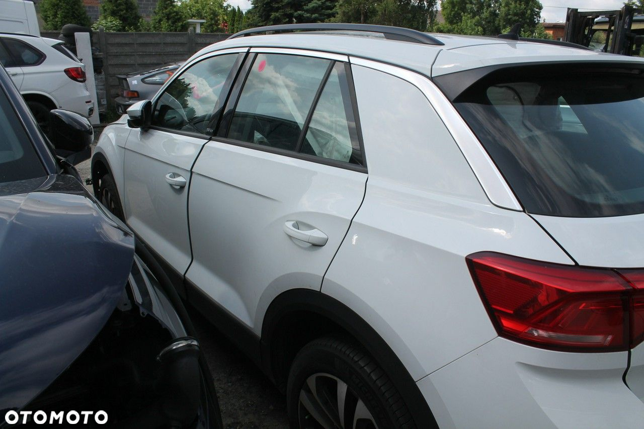 Volkswagen T-Roc - 5