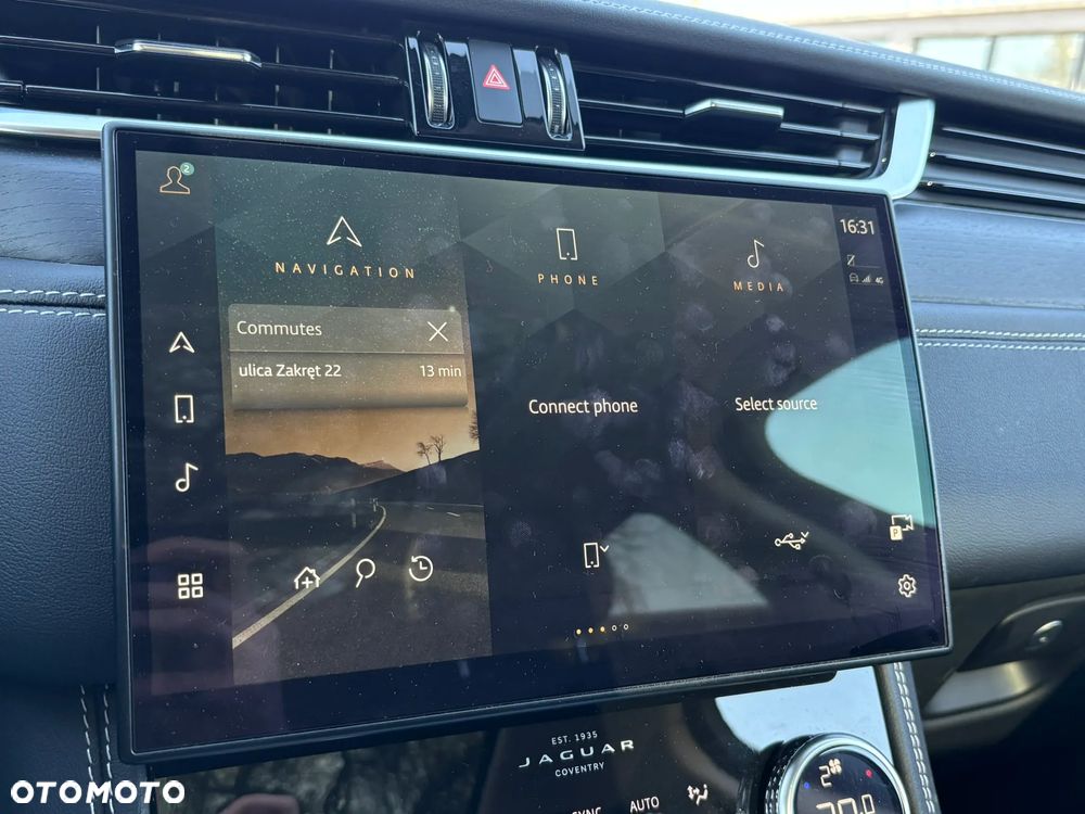 Jaguar F-Pace 3.0 P400 mHEV AWD R-Dynamic Black - 19