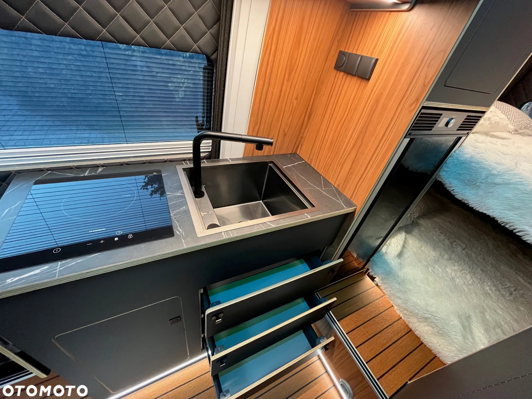 Mercedes-Benz Sprinter - 8