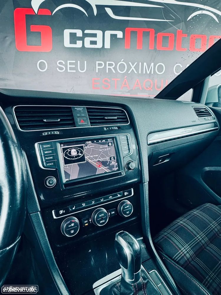 VW Golf GTI Performance BlueMotion DSG - 15