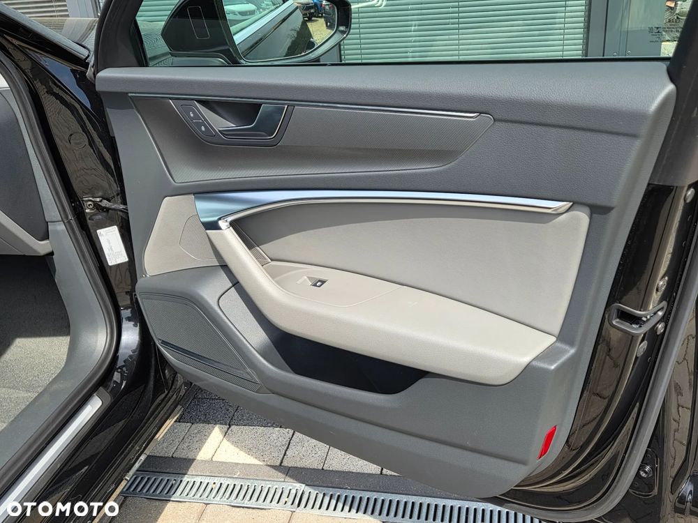 Audi A6 Avant 40 TDI quattro S tronic sport - 28