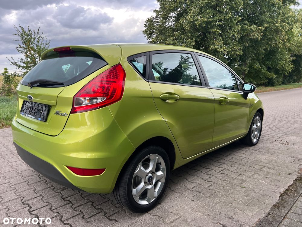Ford Fiesta - 7