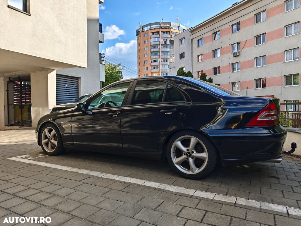 Mercedes-Benz C 180 Kompressor - 17