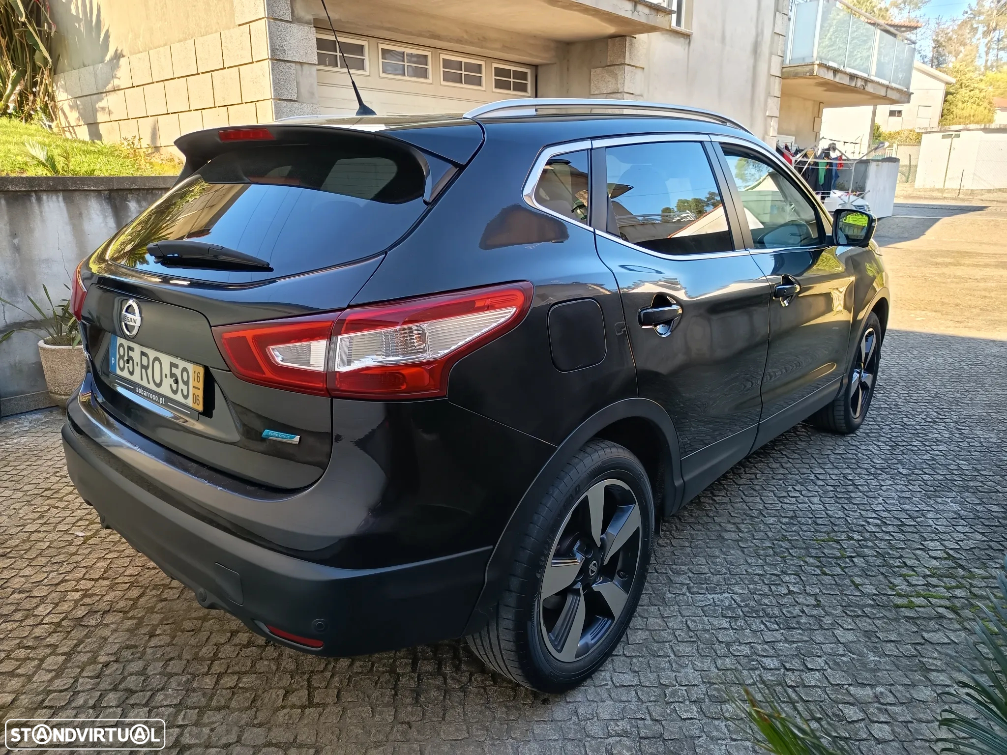Nissan Qashqai 1.5 dCi N-Connecta 18 - 3
