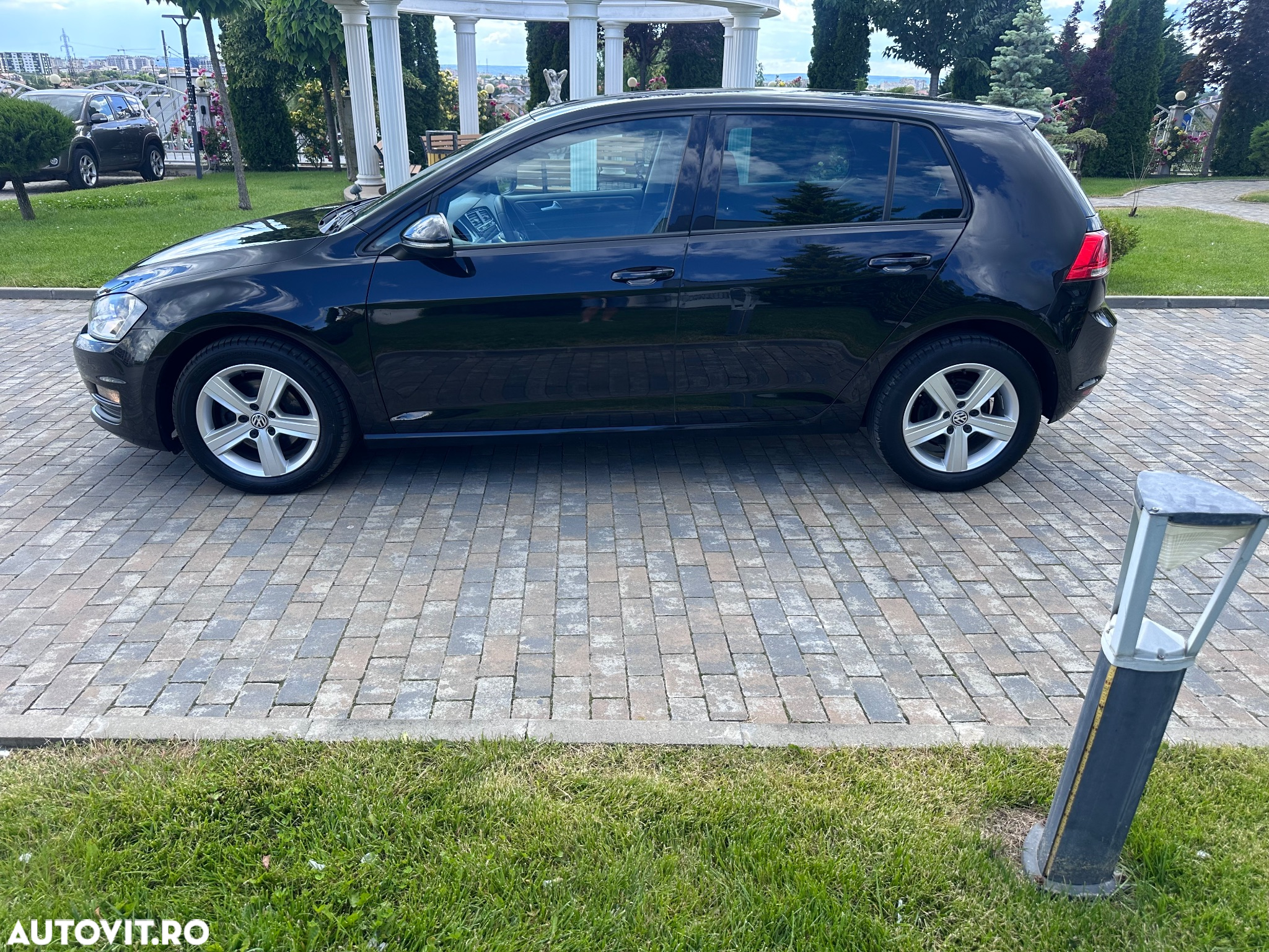 Volkswagen Golf 1.2 TSI BlueMotion Technology DSG Comfortline - 8